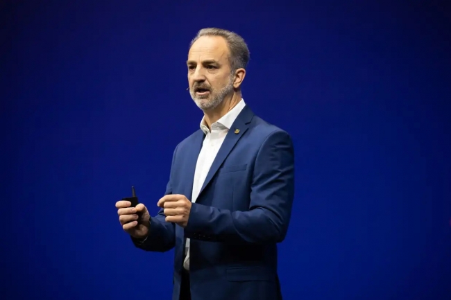 Le CTO EMEA de Broadcom tente de défendre la stratégie tarifaire VMware