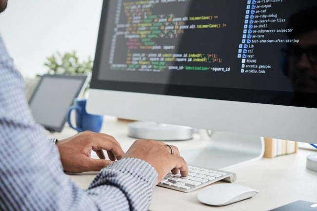 Stack Overflow se penche sur les salaires des développeurs français