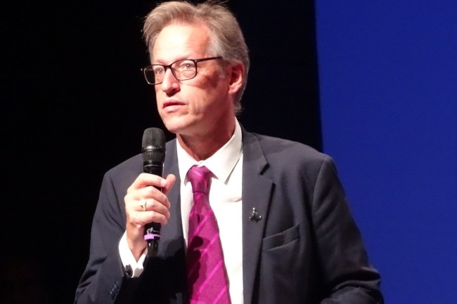 Hexatrust plaide pour des actes tangibles sur la souveraineté