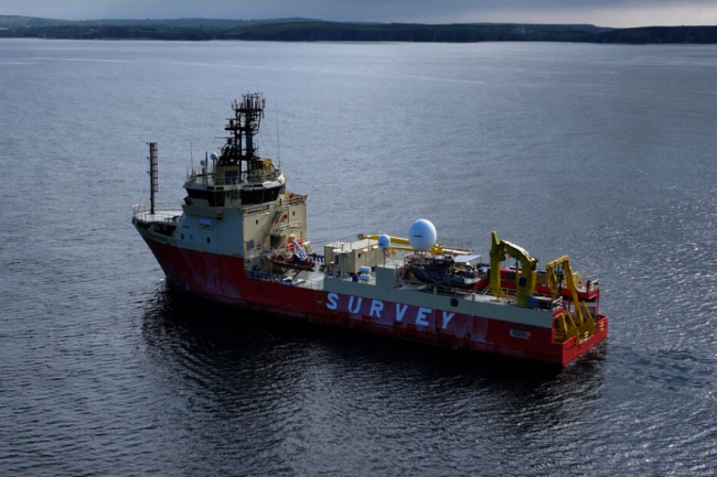 Avec Fastnet, AWS contrôle la connectivité transatlantique de ses services