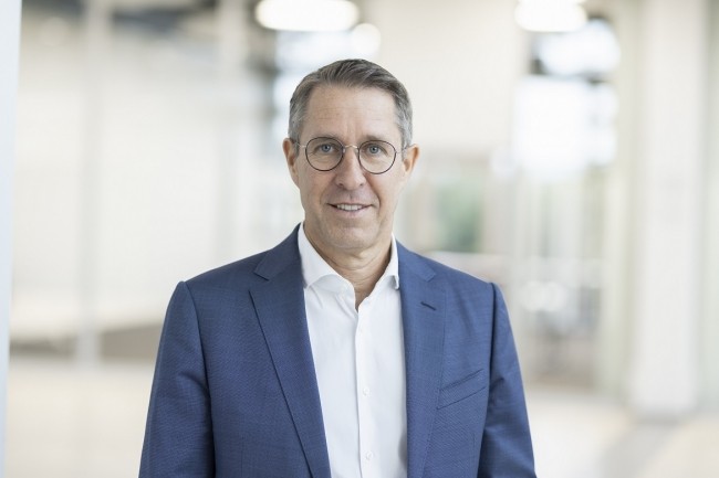 Konstantin Ebert a été désigné comme le futur successeur de Thomas Olemotz, l’actuel pdg de Bechtle. (Crédit Bechtle) Konstantin Ebert a été désigné comme le futur successeur de Thomas Olemotz, l’actuel pdg de Bechtle. (Crédit Bechtle)