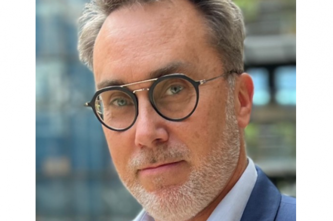 « Nous allons tester, dans un processus d'open innovation, la technologie de l'IA et sa pertinence pour le métier, mais aussi mesurer son impact social, sociétal et environnemental », indique Fabrice Leyglene, directeur du digital et des SI de la Macif. (crédit : DR) « Nous allons tester, dans un processus d'open innovation, la technologie de l'IA et sa pertinence pour le métier, mais aussi mesurer son impact social, sociétal et environnemental », indique Fabrice Leyglene, directeur du digital et des SI de la Macif. (crédit : DR)