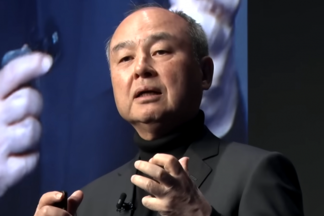 Masayoshi Son, fondateur et CEO de Softbank, compte tirer parti des actifs de Digitalbridge pour muscler ses infrastructures IA. (crédit : Softbank) Masayoshi Son, fondateur et CEO de Softbank, compte tirer parti des actifs de Digitalbridge pour muscler ses infrastructures IA. (crédit : Softbank)
