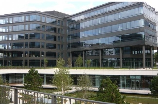 L'annulation du plan de suppression de postes chez IBM France plonge des centaines de salariés volontaires au départ dans l'incertitude. (Crédit: IBM France) L'annulation du plan de suppression de postes chez IBM France plonge des centaines de salariés volontaires au départ dans l'incertitude. (Crédit: IBM France)