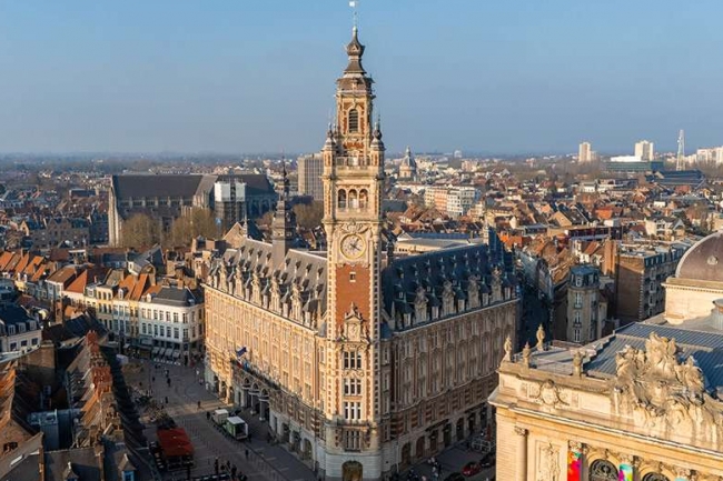 La palais de la bourse de la CCI Grand Lille accueille un job dating axé notamment sur l'IA. Crédit: palais de la bourse) La palais de la bourse de la CCI Grand Lille accueille un job dating axé notamment sur l'IA. Crédit: palais de la bourse)