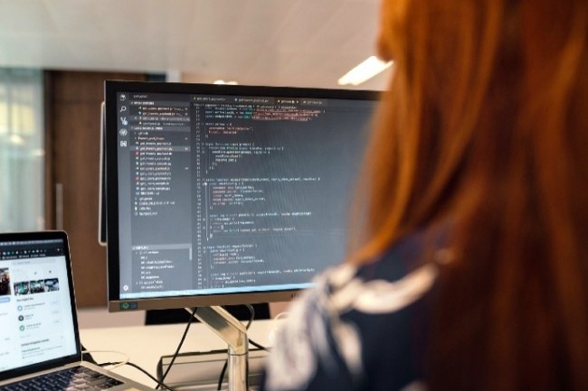 Les développeurs obsolètes ? La hausse des coûts des LLM va pousser les entreprises à réévaluer quand recourir à l’IA… et quand revenir à des approches plus classiques. (Photo : Thisisengineering/Pixabay) Les développeurs obsolètes ? La hausse des coûts des LLM va pousser les entreprises à réévaluer quand recourir à l’IA… et quand revenir à des approches plus classiques. (Photo : Thisisengineering/Pixabay)
