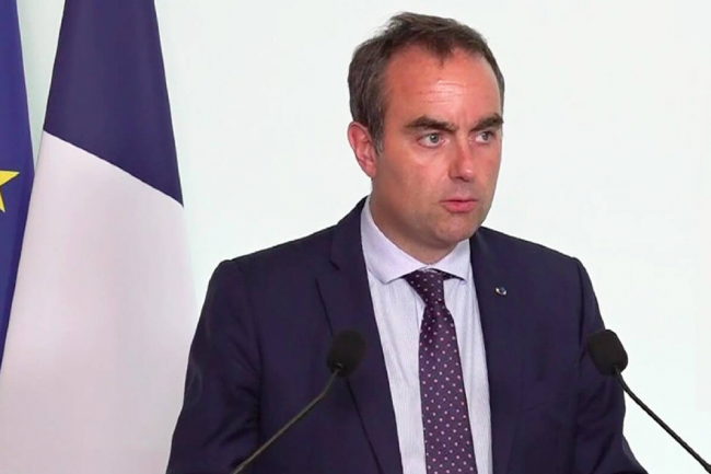 L'enjeu pour les quinze jours à venir est d'accélérer la mise en œuvre du plan pour la cybersécurité de l'Etat défini en avril. L'enjeu pour les quinze jours à venir est d'accélérer la mise en œuvre du plan pour la cybersécurité de l'Etat défini en avril.