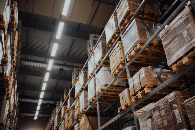 Le groupe identifie un écart potentiel entre les entreprises qui réorganisent leurs processus autour de l’IA et celles qui ajoutent des outils à leur système existant. Le groupe identifie un écart potentiel entre les entreprises qui réorganisent leurs processus autour de l’IA et celles qui ajoutent des outils à leur système existant.