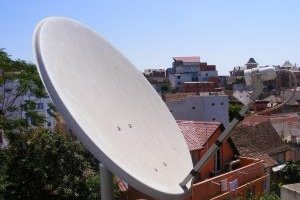 Internet par satellite : petit prix, petits services