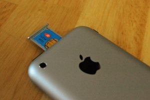 Apple veut zapper les oprateurs avec sa propre carte SIM