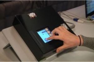 CHI2011 : un prototype d'cran tactile qui accroche le doigt