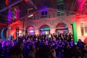 Pour l'inauguration de son Googleplex, Google mixe politique et communication