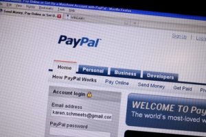 Les attaques des Anonymous ont co�t� 4,3 millions d'euros � PayPal