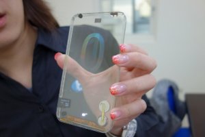 Les smartphones transparents arrivent