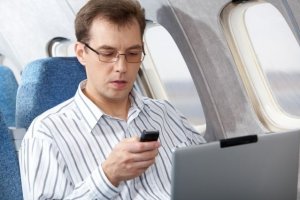 Smartphone en avion, vers un assouplissement des rgles