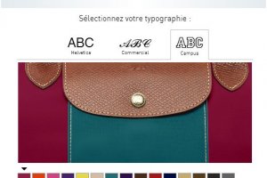Des sacs Longchamp personnalis�s en magasin sur tablette