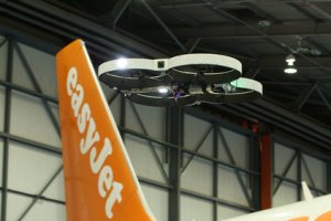 Des drones chez EasyJet pour inspecter les avions