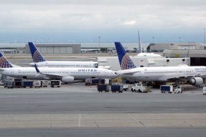 Les malheurs d'United Airlines t�moignent des difficult�s de l'administration des r�seaux