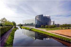 CGI obtient un contrat-cadre de 196 M€ du Parlement de l'UE