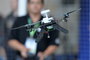 Intel vend son drone Aero Ready to Fly pr-assembl ou en kit