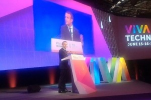 Emmanuel Macron annonce un fonds innovation de 10 milliards d'euros
