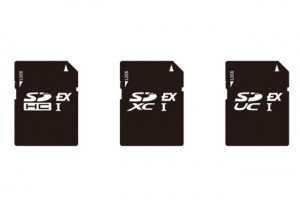 Avec SD Express, des cartes SD de 128 To transfrant  985 Mo/s