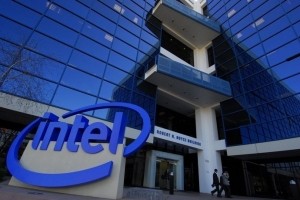 Intel considre pour la premire fois des candidatures externes pour remplacer son CEO