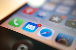 Deux failles zero day dans iOS Mail menacent des milliards d'iPhone et d'iPad