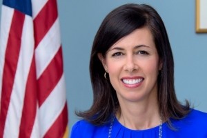 Telex: Un casque VR pour Apple, Jessica Rosenworcel prsidera la FCC, L'Europe travaille sur un euro numrique