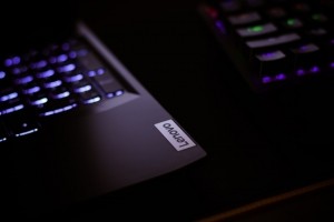 Des millions de PC Lenovo sont vuln�rables � plusieurs failles d�couvertes par Eset dans l'UEFI. (Cr�dit Photo: Buhai Alexandru Constantin/Unsplash)