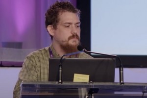 Telex : Twitter mauvais payeur, Faille Netgear � corriger d'urgence, Le d�veloppeur v�t�ran du Bitcoin pirat�