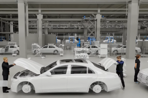 Mercedes-Benz acc�l�re sur le metavers industriel avec Nvidia