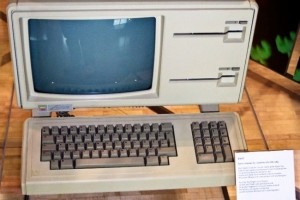 Telex : HR Path acquiert l'am�ricain TIG, Atos d�croche un contrat de 20 M&euro; aupr�s de la Soci�t� Max Planck, Le Lisa d'Apple a 40 ans