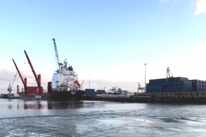 Rotterdam se projette en smart port