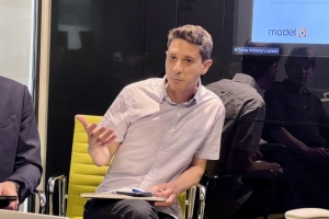 Telex : 4 agences f�d�rales US ciblent les d�rives de l'IA, Model9 rachet� par BMC Software, Xerox donne son PARC � SRI International