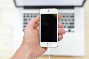 Apple corrige en urgence une faille critique sur iOS et macOS