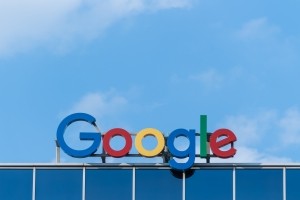 Pour plus de scurit, Google teste le travail avec un accs limit  Internet