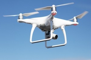 Traitements algorithmiques par drone, la Cnil reste en alerte