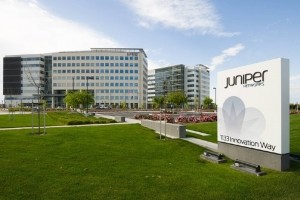 Les actionnaires de Juniper Networks votent  le rachat par HPE