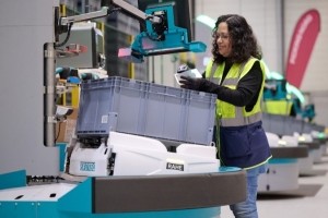 Renault pilote par des robots et l'IA sa gestion de pices dtaches