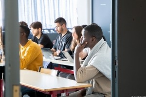 Centrale Lille ajoute de l'IA  ses formations de dbut de cursus