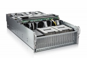 Un serveur taillé pour l'IA par le tandem Fujitsu-Supermicro 