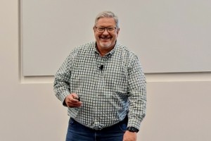 UALink : un protocole ouvert pour l'interconnexion GPU dans des clusters IA