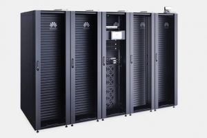 Telex : Saleforce augmente ses prix, Huawei défie Nvidia sur le terrain du calcul, Microsoft assure la résilience des postes de travail