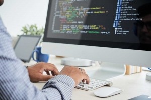 Stack Overflow se penche sur les salaires des développeurs français