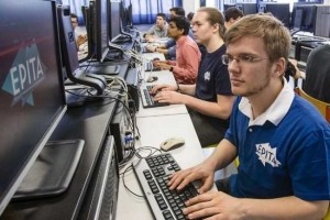 L'Epita forme des étudiants à l'IA open source avec Hugging Face