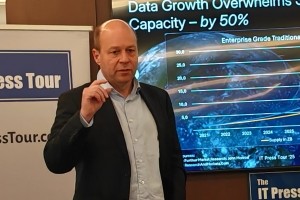 Avec le verre,�Ewigbyte�veut figer les donn�es pour toujours�