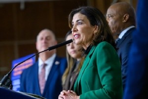 New York l�gif�re sur la s�curit� de l'IA