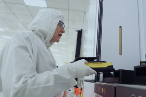 Telex : L'UE lance sa ligne pilote NanoIC, Claude cr�� un compileur C pour 20 000 $, Plus d'outils Google pour pr�server la vie priv�e