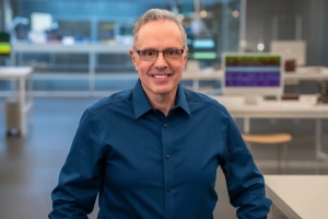 Le ma�tre des puces d'Apple prend les r�nes du hardware